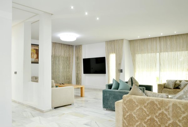 How are UK tech startups revolutionizing the transportation industry?